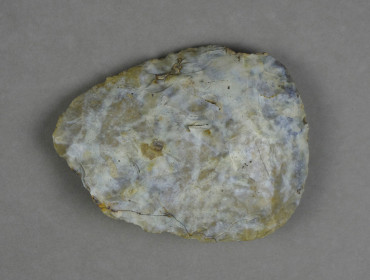 Biface; Paléolithique moyen (120 000 - 40 000)
