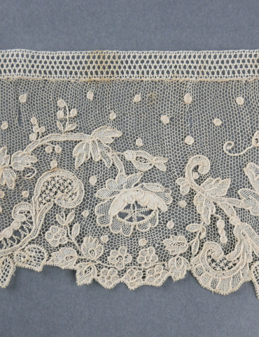 Dentelle 19e siècle